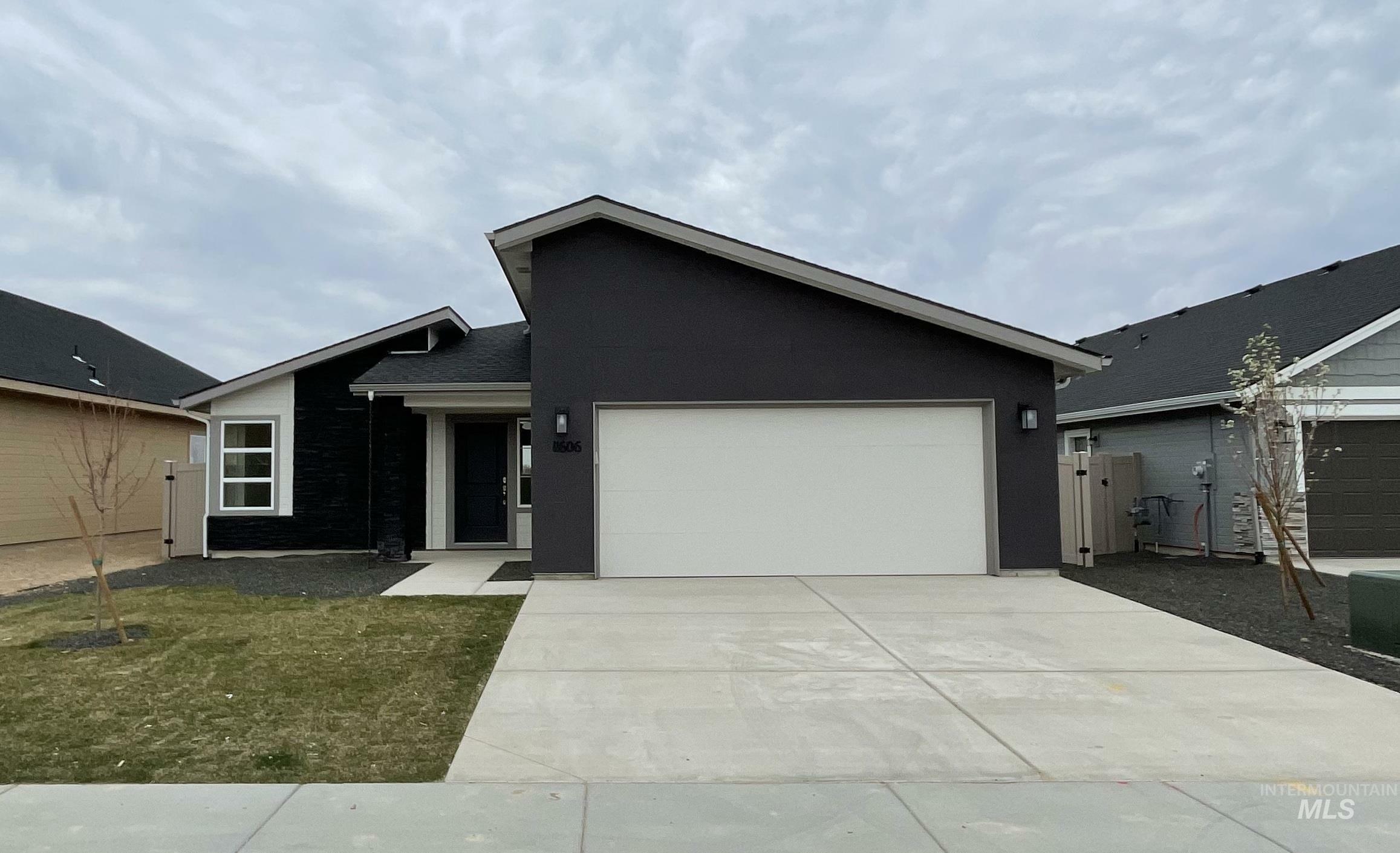 Property Photo: 11606 W Trooper St. ID 83651