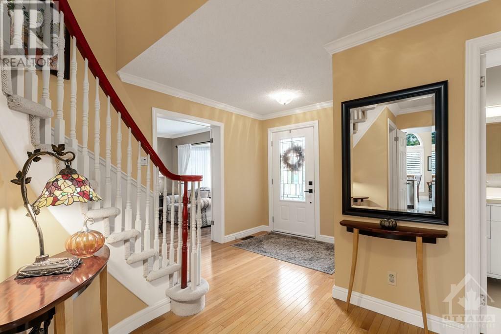 Property Photo:  1889 Des Epinettes Avenue  ON K1C 6P2 