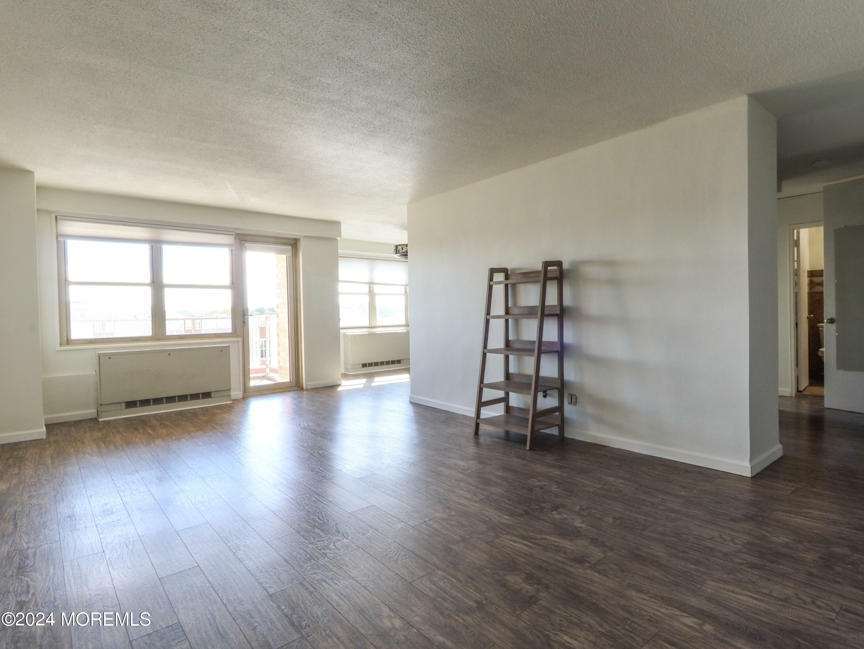 Property Photo:  28 Riverside Avenue 4F  NJ 07701 