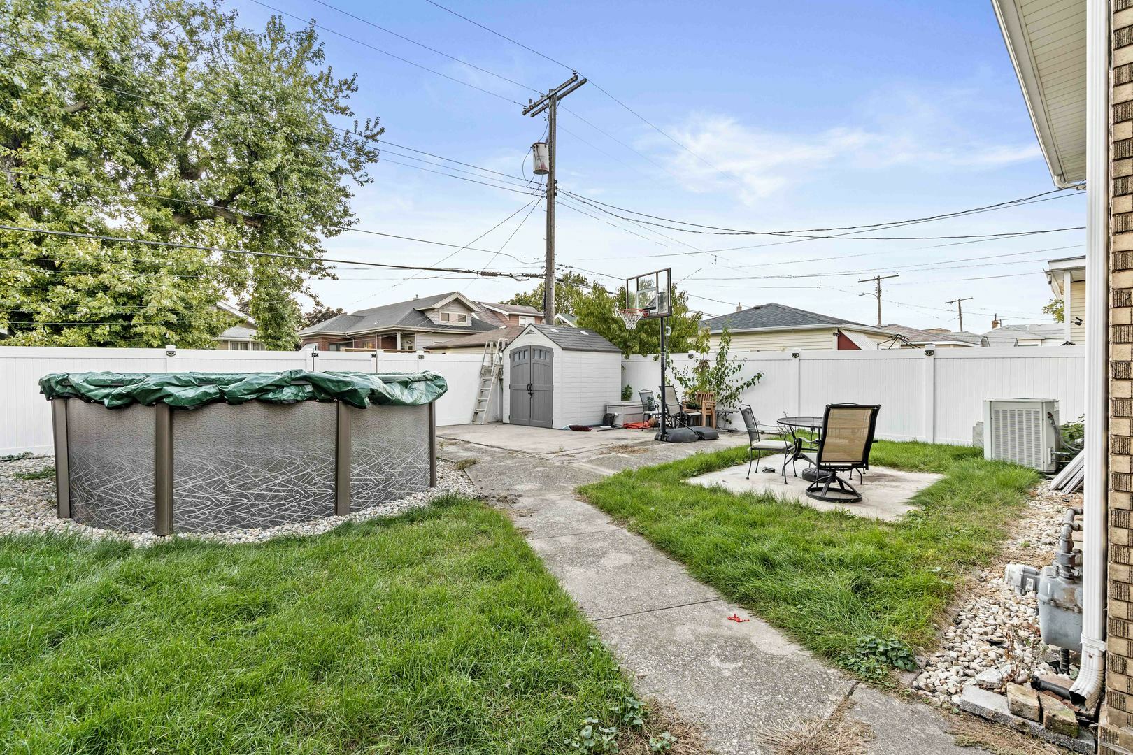 Property Photo:  1632 Stanton Avenue  IN 46394 