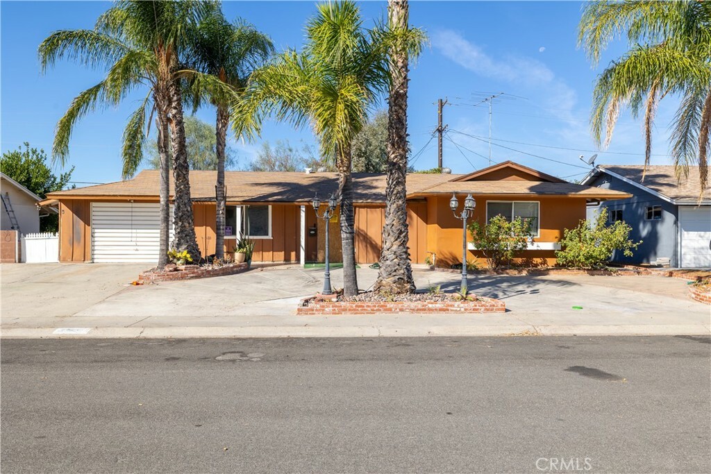 Property Photo:  28881 Hogan Drive  CA 92586 