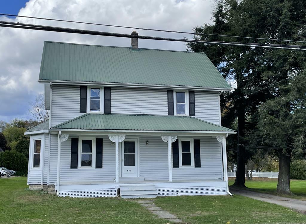 Property Photo:  953 Main Street  PA 18837 