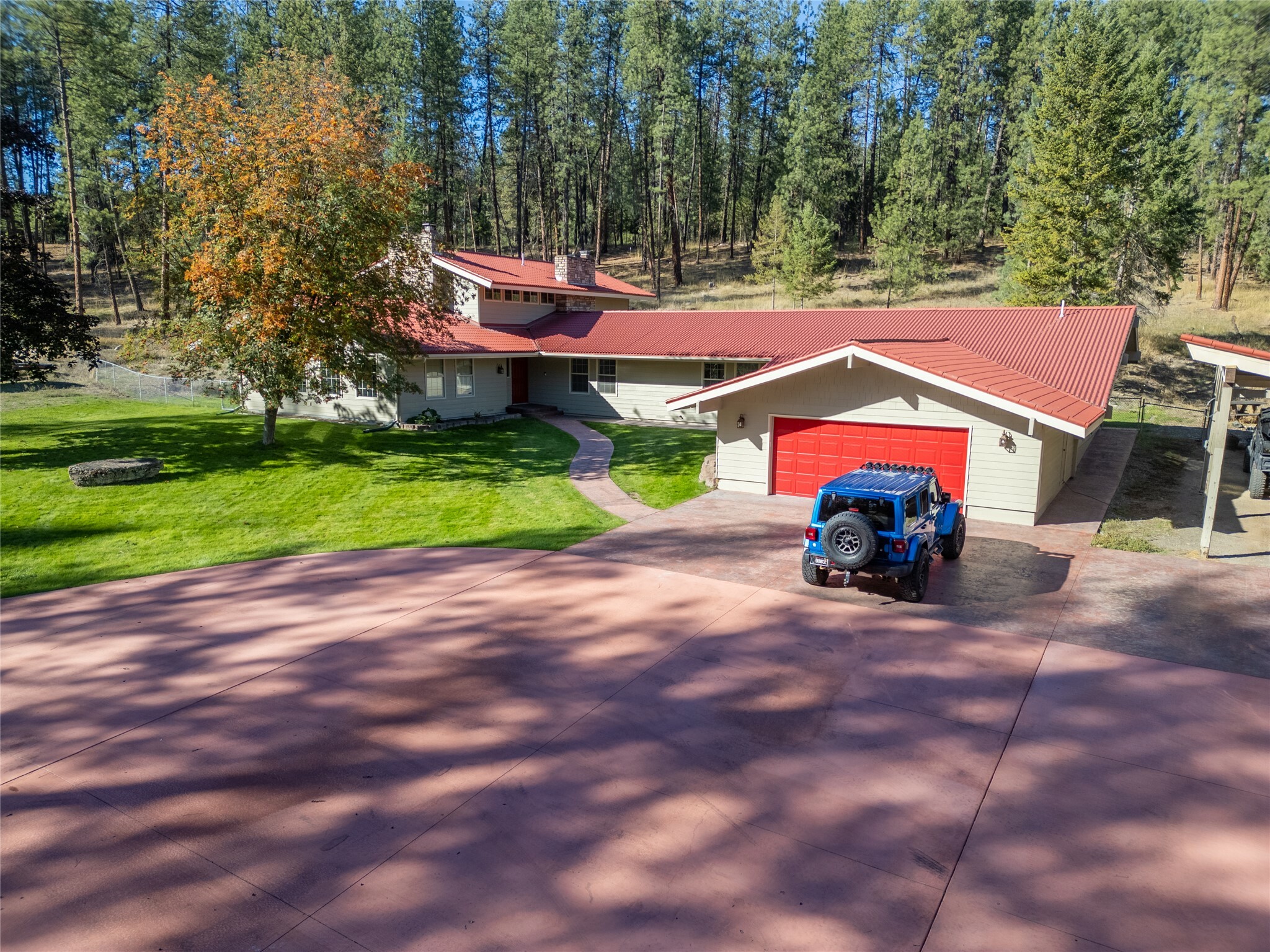 Property Photo:  118 Pine Grove Place  MT 59923 