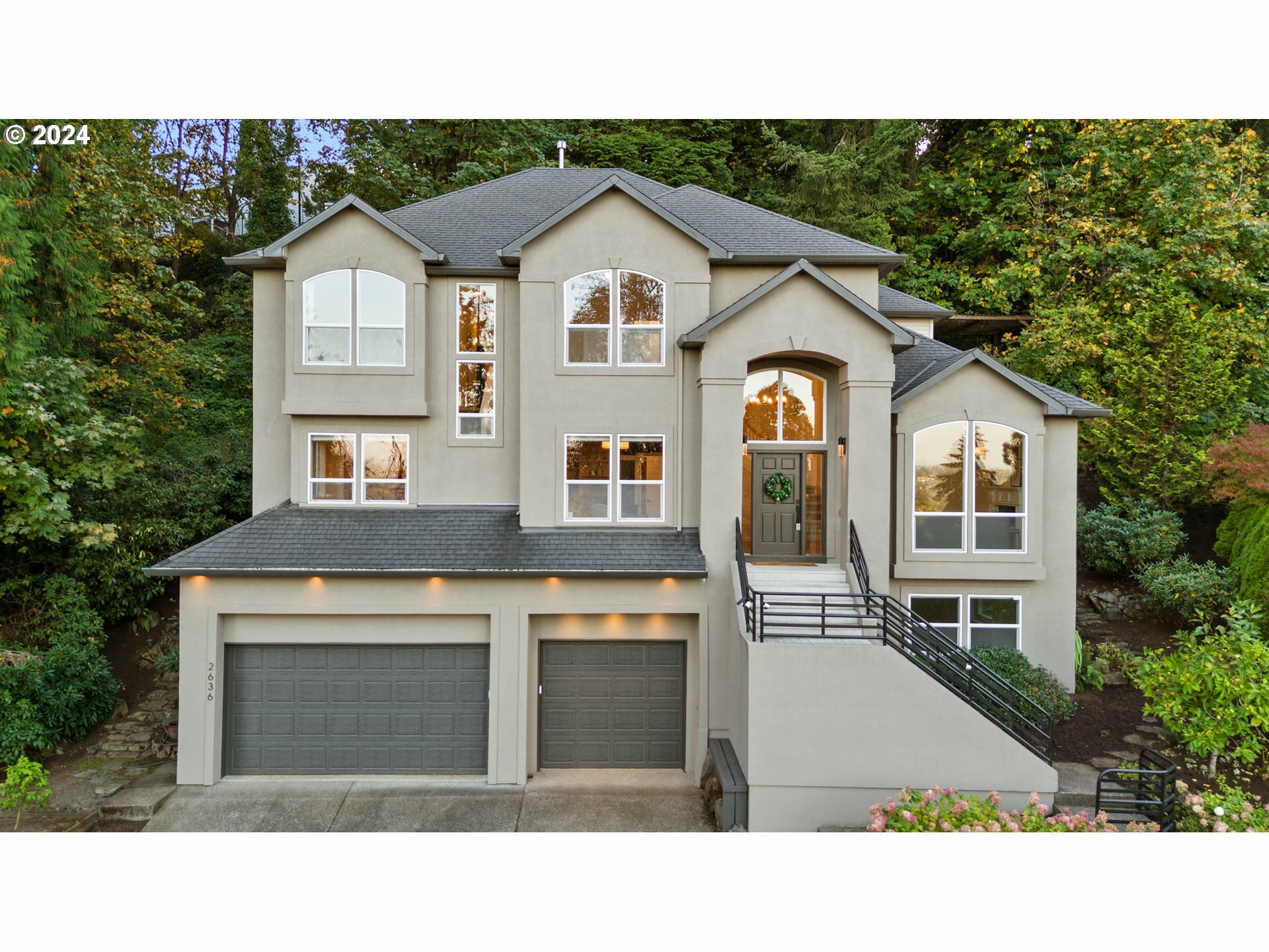 2636 Pimlico Dr  West Linn OR 97068 photo