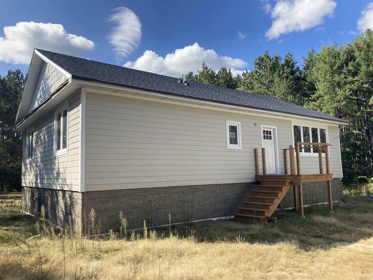 N8910 Raven Drive  New Lisbon WI 53950 photo
