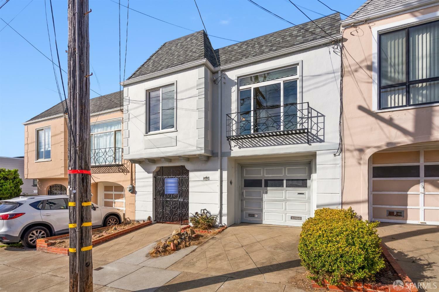 Property Photo: 2428 Rivera Street CA 94116