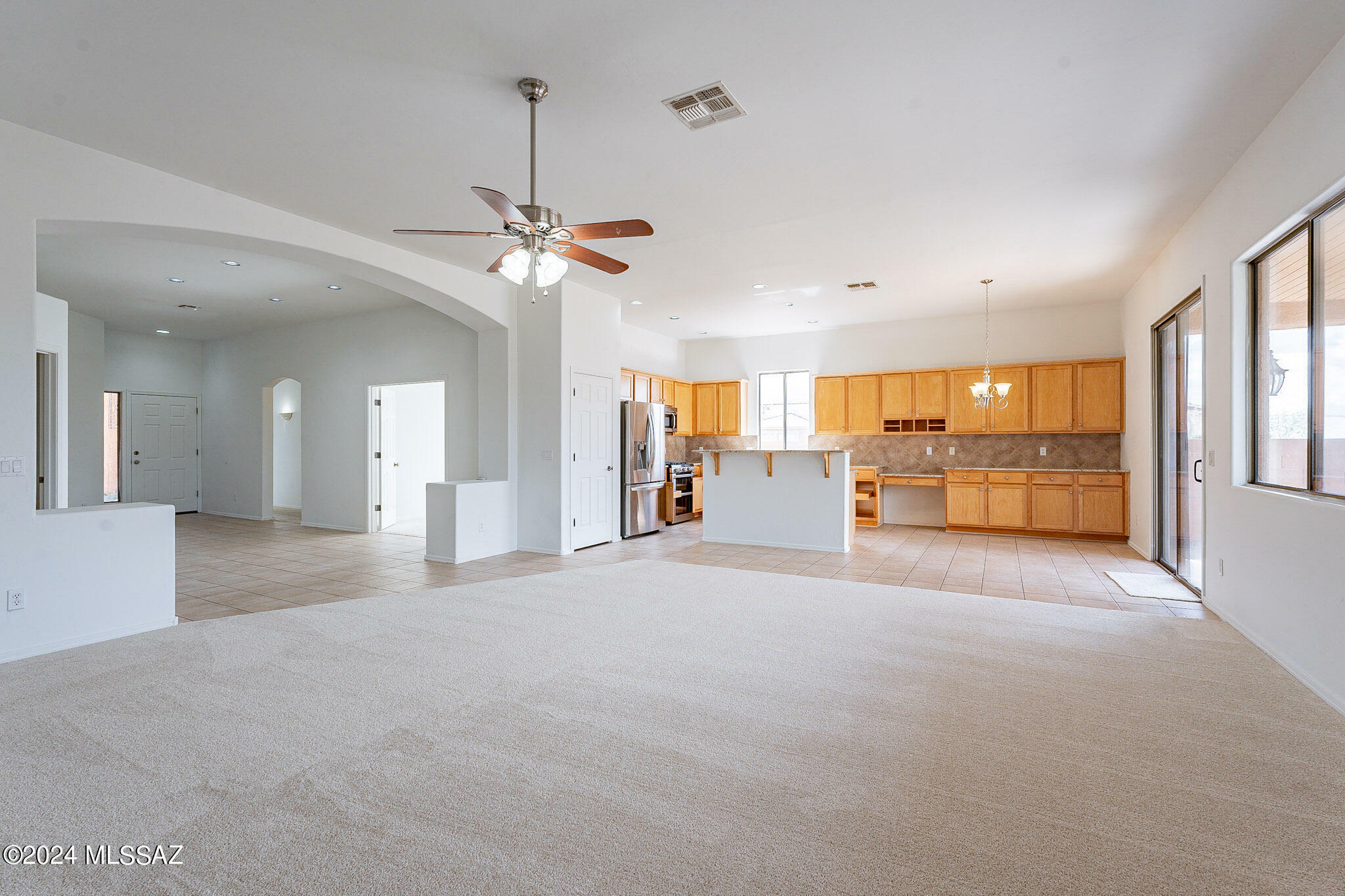 Property Photo:  40100 Ridgeline Court  AZ 85739 