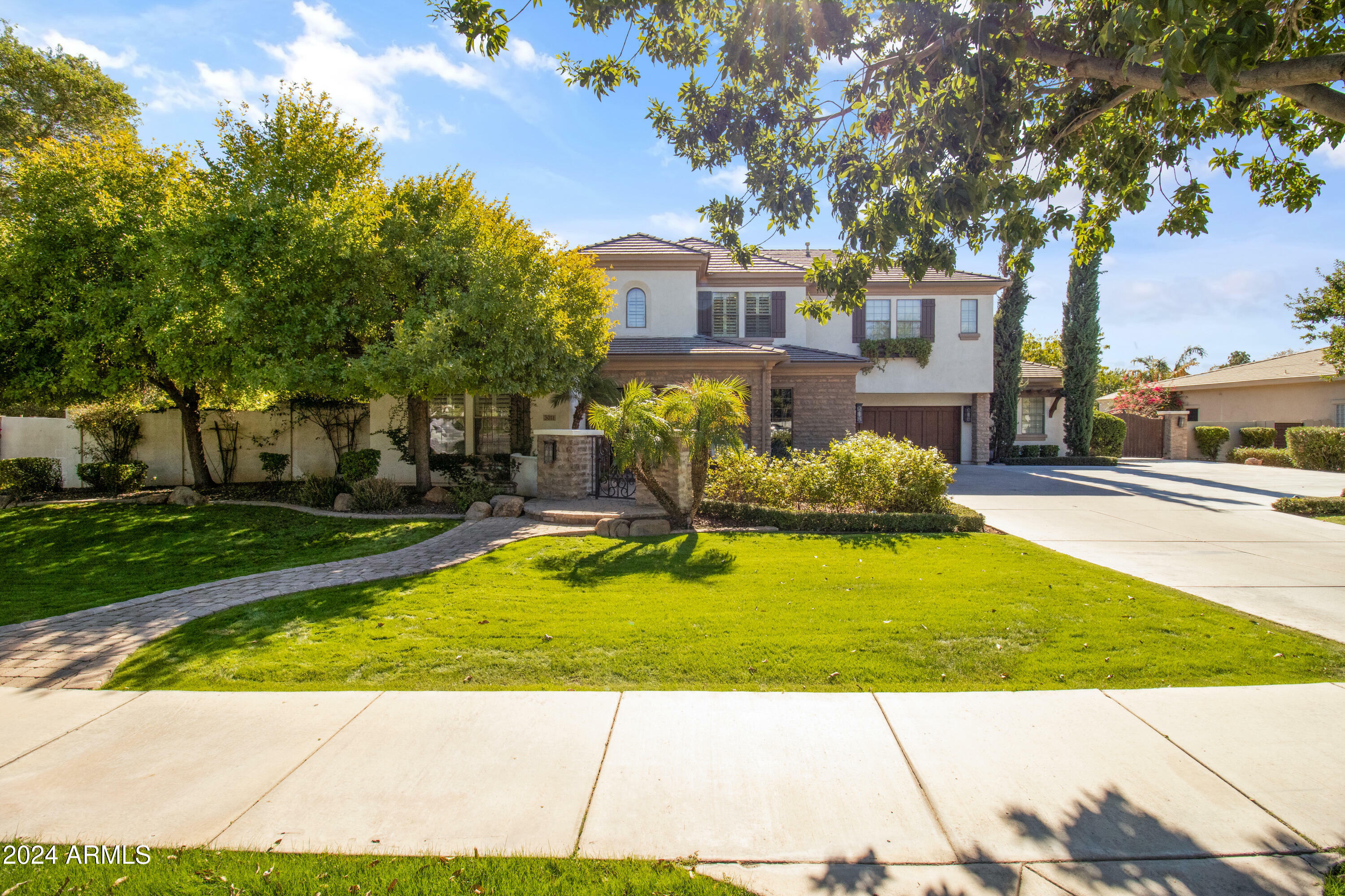 Property Photo:  3011 E Morrison Ranch Parkway  AZ 85296 