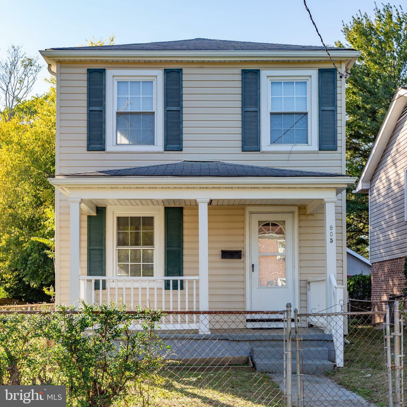 Property Photo:  905 Myrick Street  VA 22401 