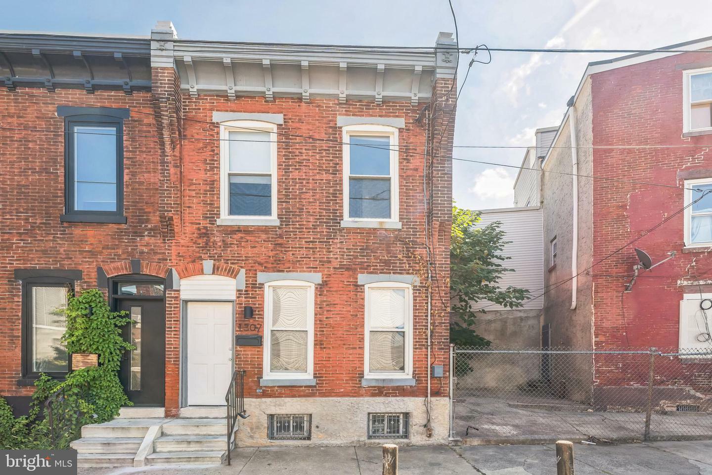 1307 N Marston Street  Philadelphia PA 19121 photo