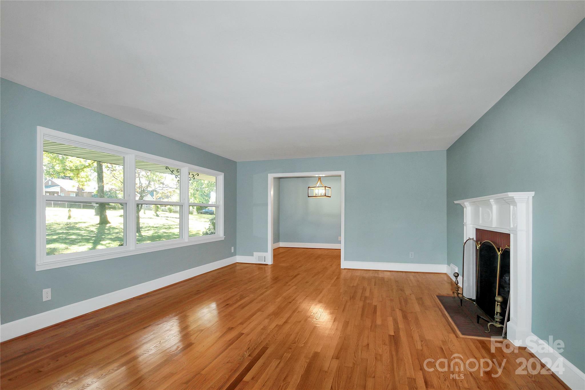 Property Photo:  615 E Ridge Street  NC 28086 