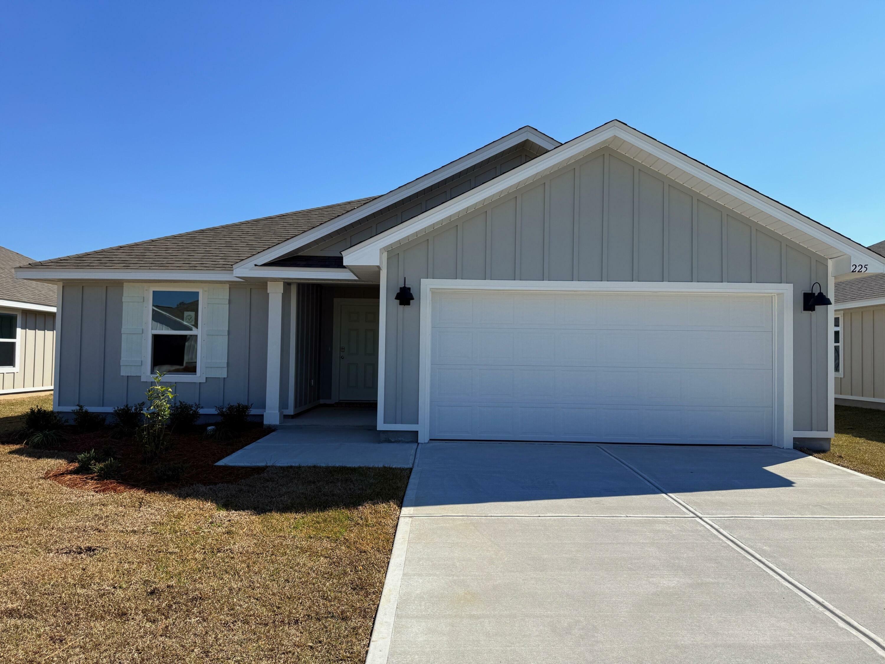 Property Photo: 225 Laurel Hill Street FL 32539