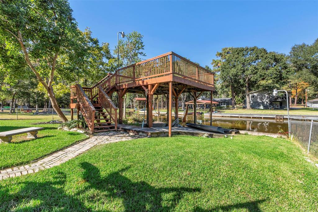 Property Photo:  13392 Southshore Drive  TX 77304 