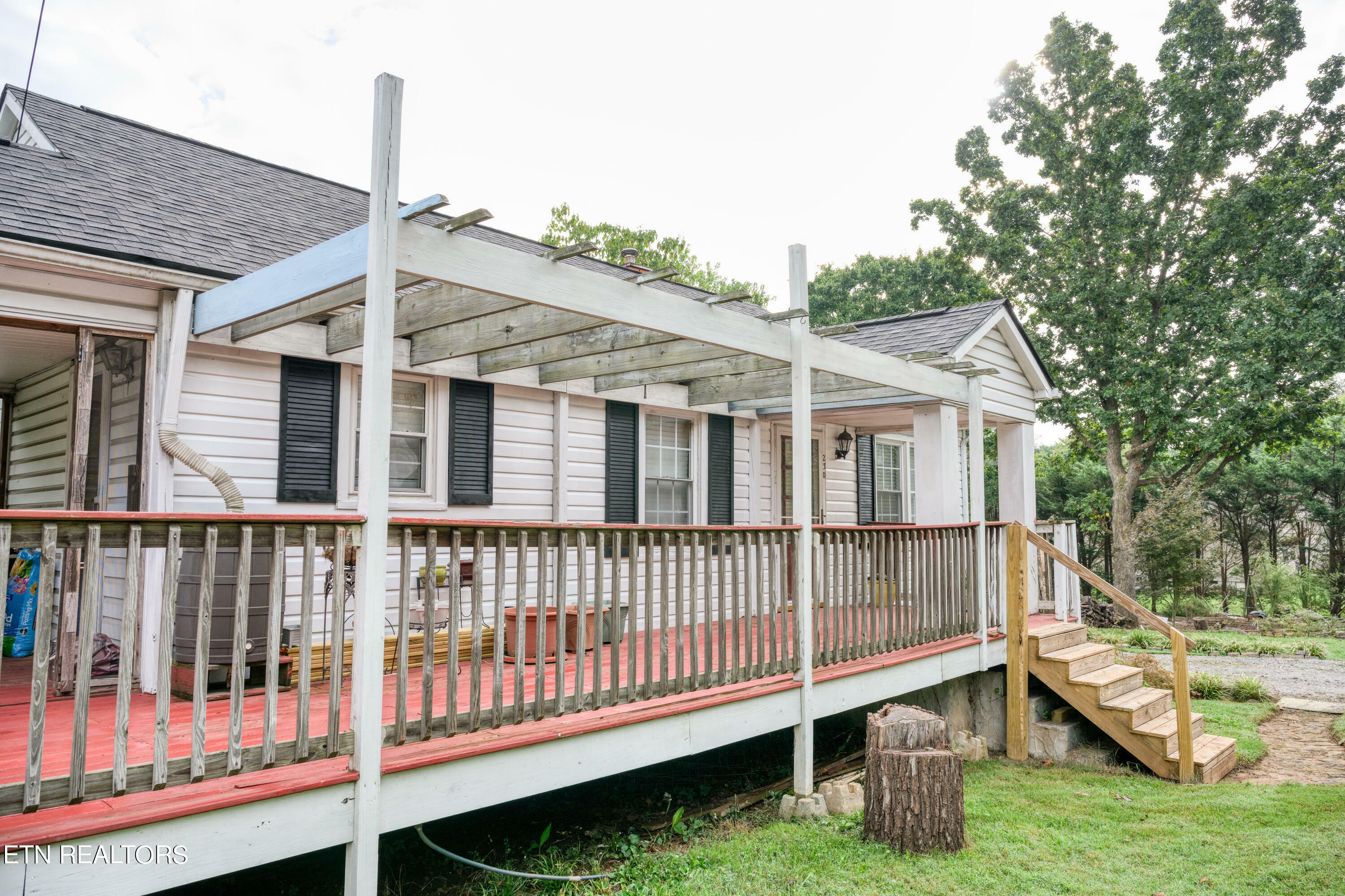 Property Photo:  230 McKinley Street St  TN 37701 