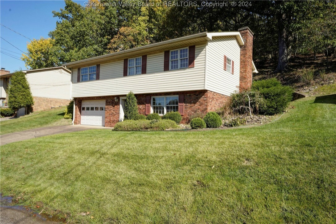 Property Photo:  782 Echo Road  WV 25303 