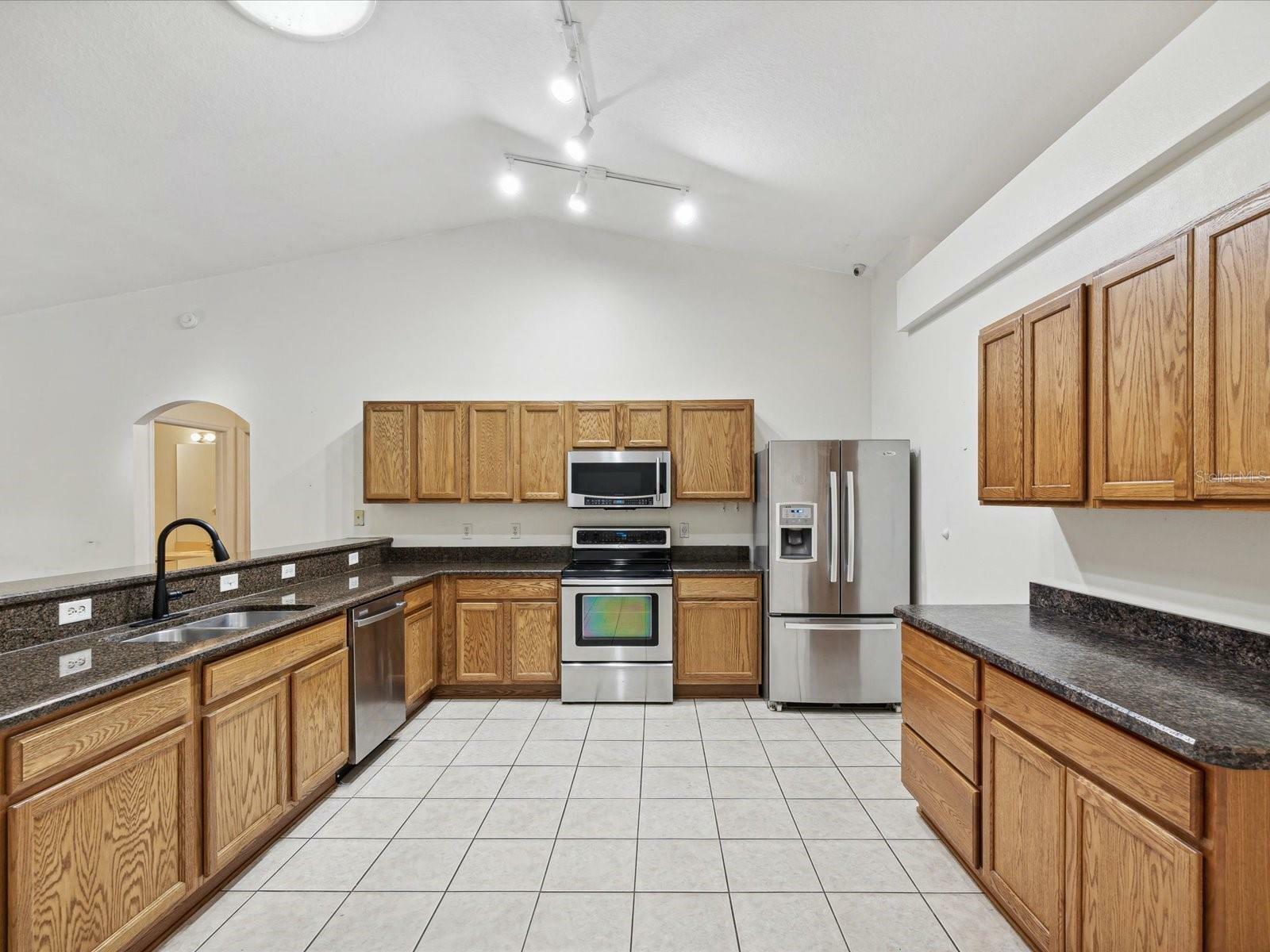 Property Photo:  2216 Waterfall Drive  FL 34608 