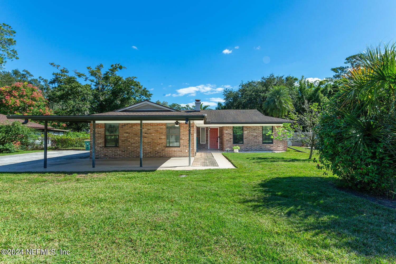 Property Photo:  12961 Silver Oak Drive  FL 32223 