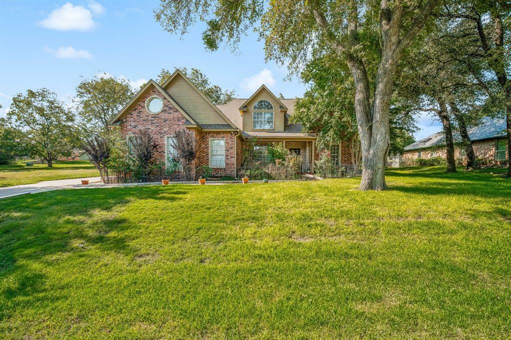 Property Photo:  9810 Bringier Court  TX 76049 