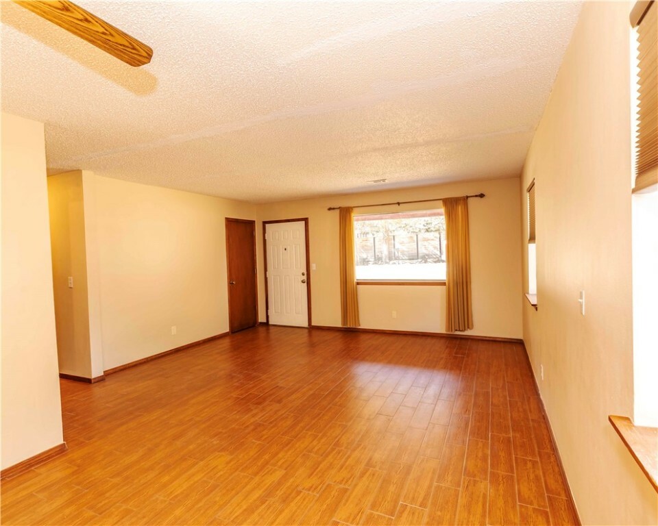 Property Photo: 240 Peerson Street AR 72701