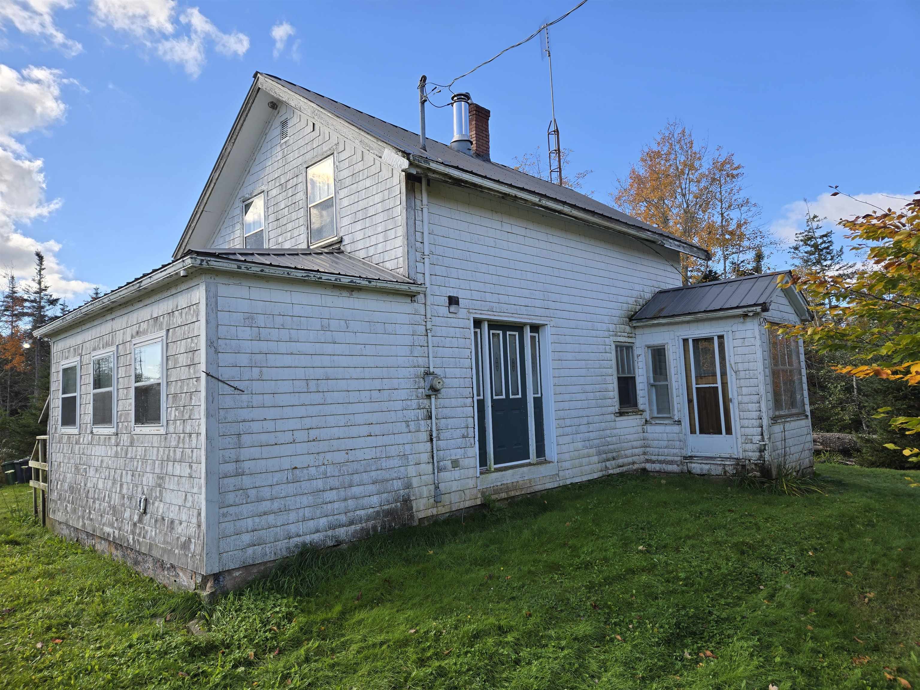 Property Photo:  1308 Village Green Road  PE C1B 3V5 