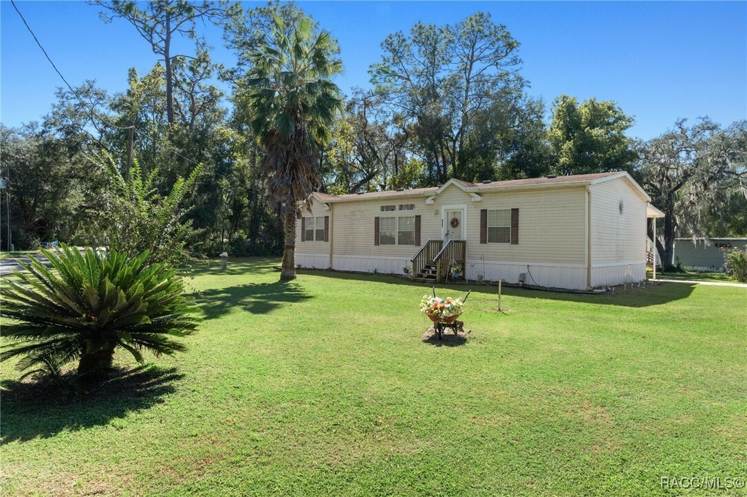 Property Photo:  8120 E Penbrook Lane  FL 34436 