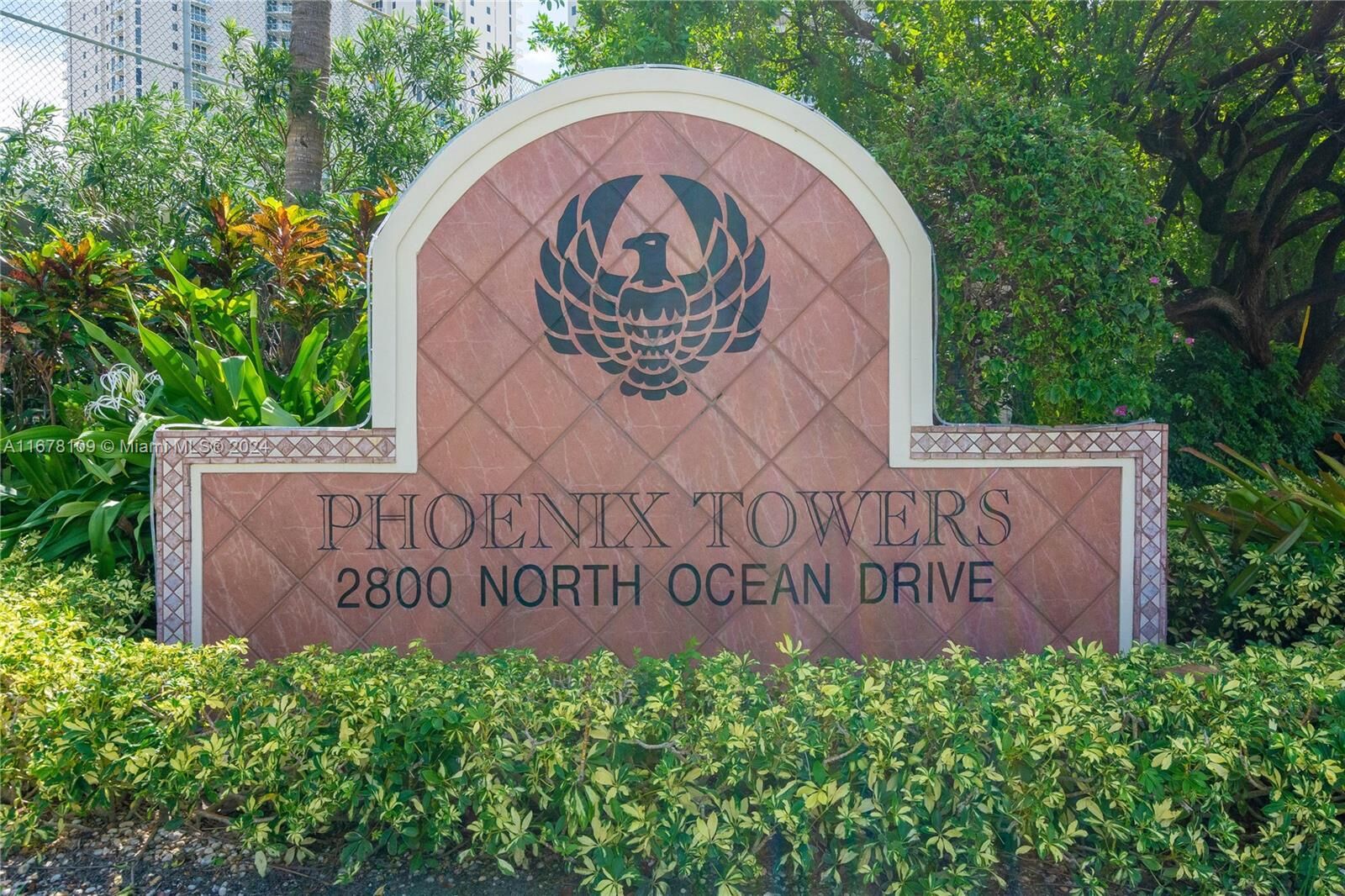 Property Photo:  2800 N Ocean Dr B3b  FL 33404 