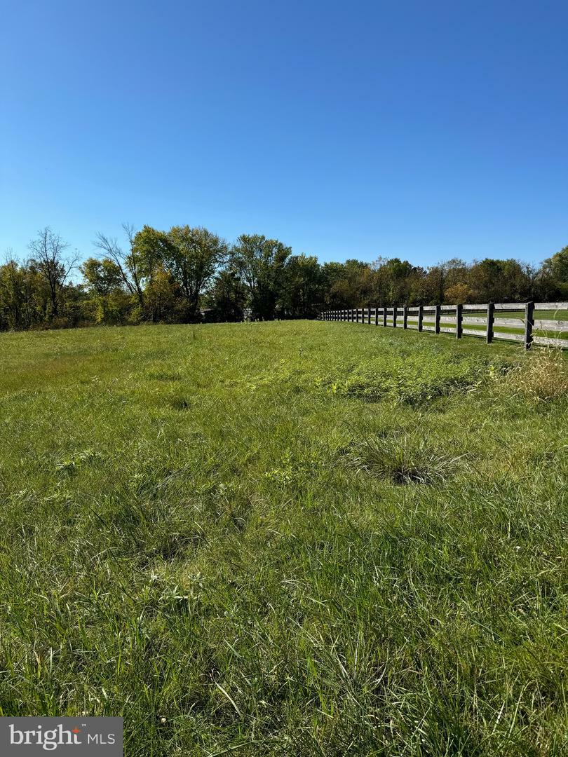 Property Photo:  1900-G Greenbriar Road  PA 17404 