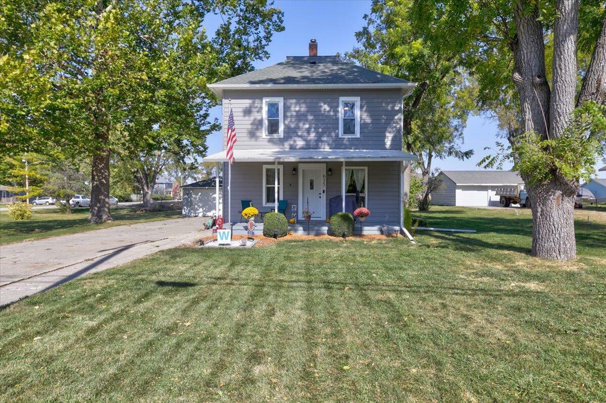 Property Photo:  615 Long Street  IA 50231 