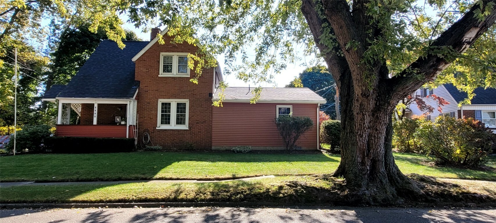 Property Photo:  1002 Kahkwa Avenue  PA 16505 