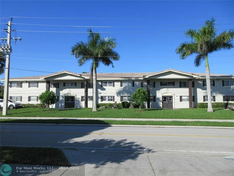 Property Photo:  4240 Woodside Dr  FL 33065 