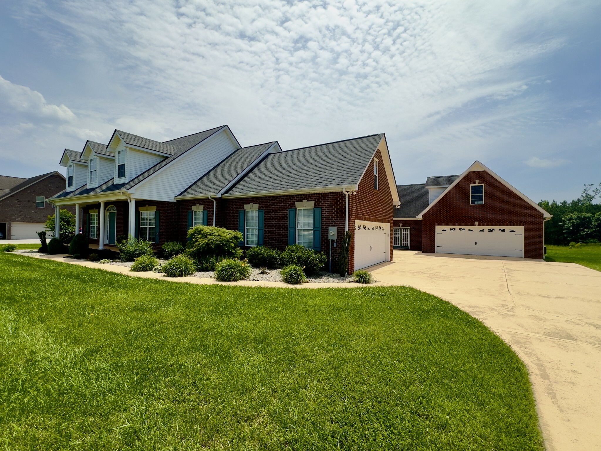 Property Photo: 76 Grace Haven Ct TN 37342
