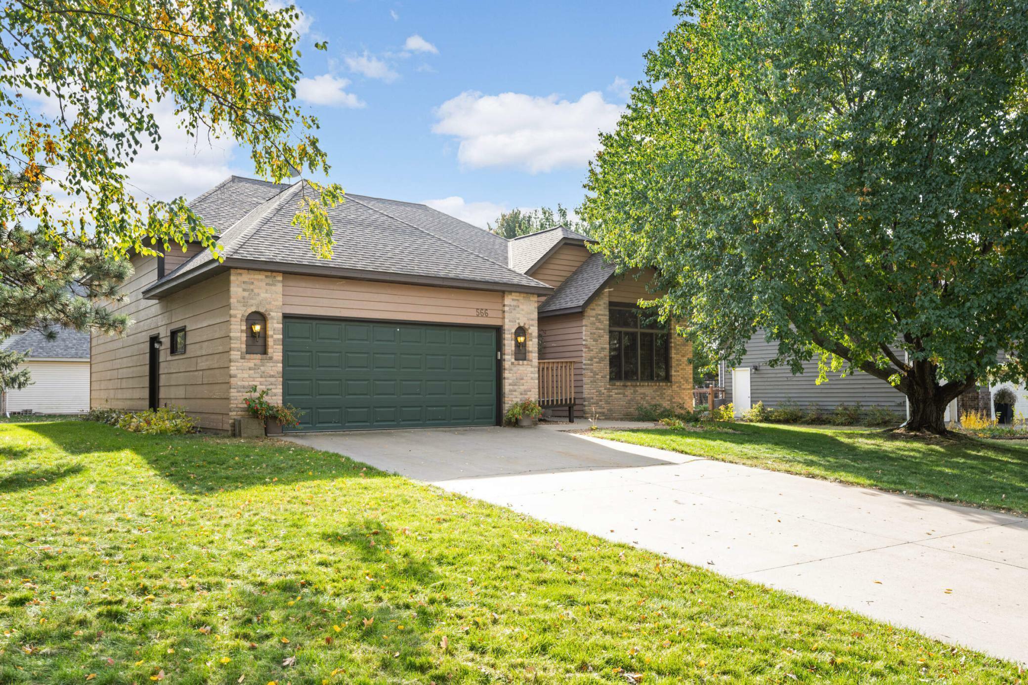 Property Photo:  566 Oak Creek Drive S  MN 55127 