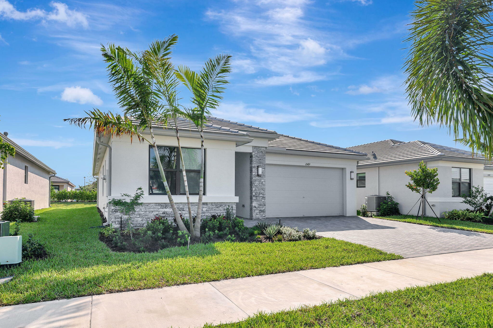 Property Photo:  12489 SW Emerald Estuary Terrace  FL 34987 