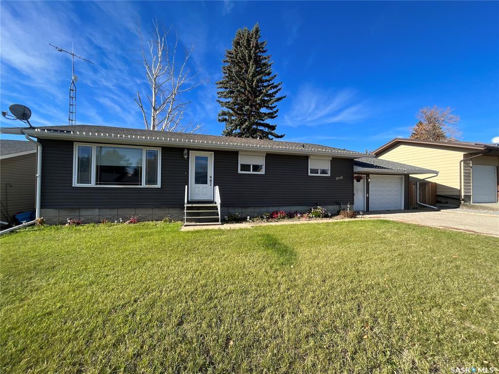 Property Photo: 5018 Tribune Street SK S0L 2C0