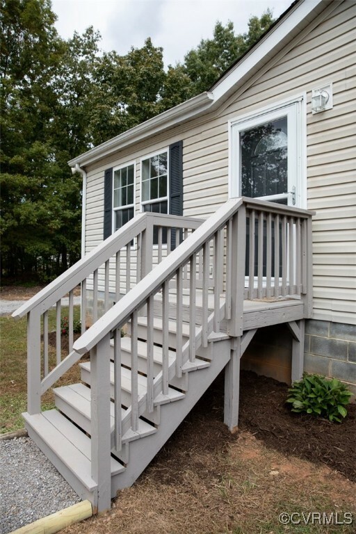 Property Photo:  713 Railroad Lane  VA 23958 