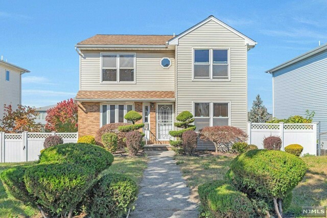 243 Belgrove Drive  Kearny NJ 07032 photo