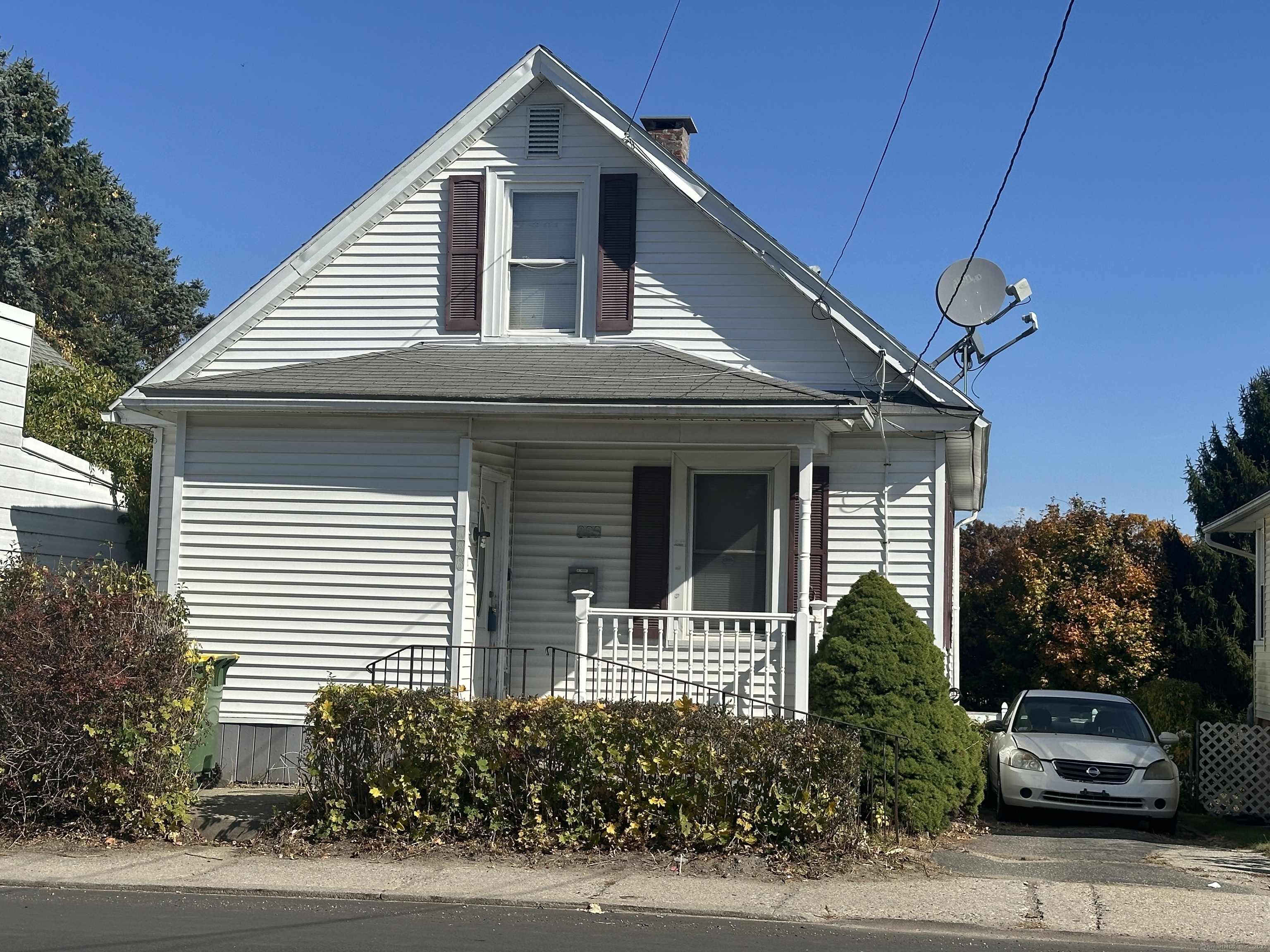 388 Hill Street  Waterbury CT 06704 photo