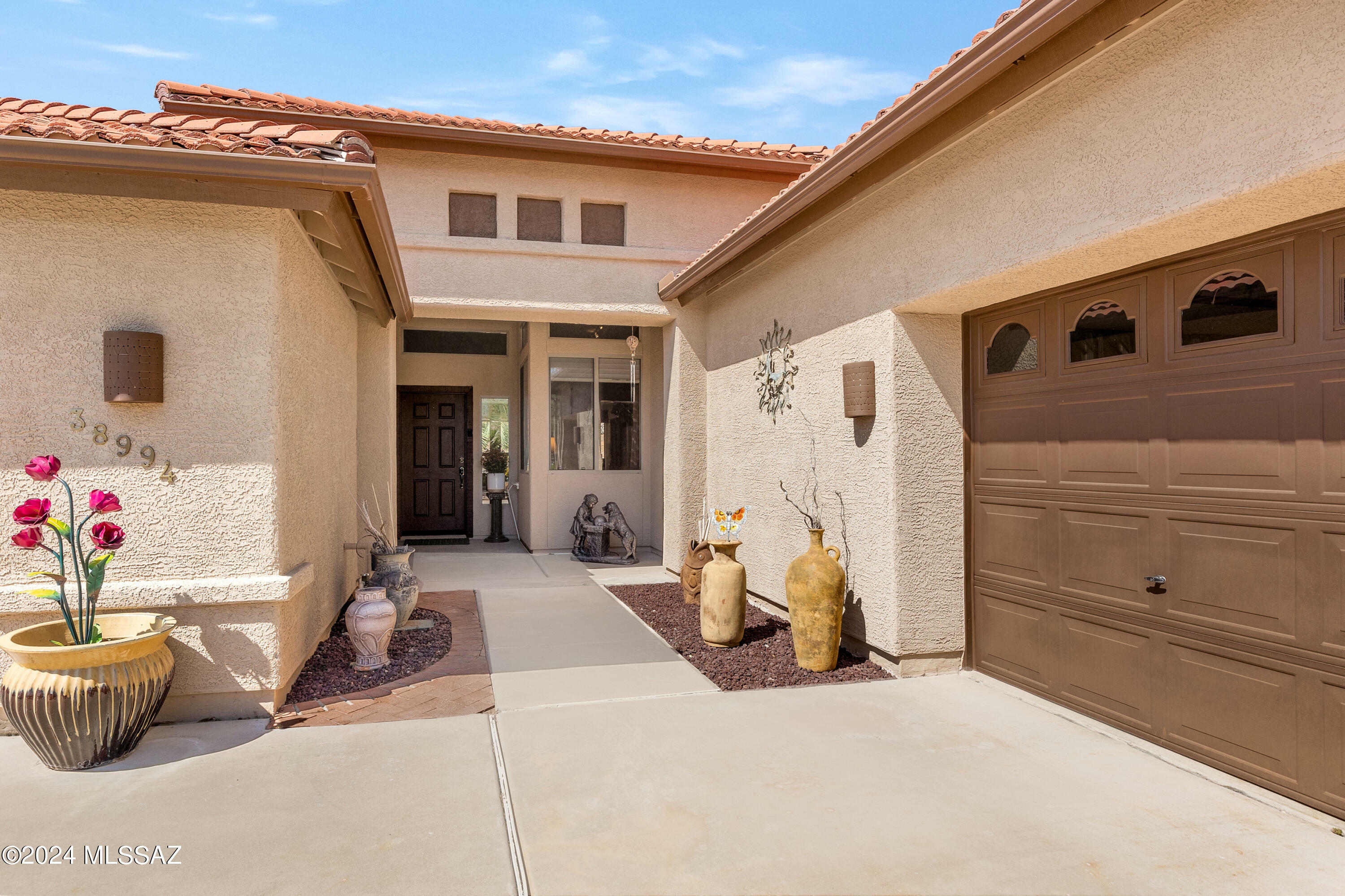 Property Photo:  38994 S Windwood Drive  AZ 85739 