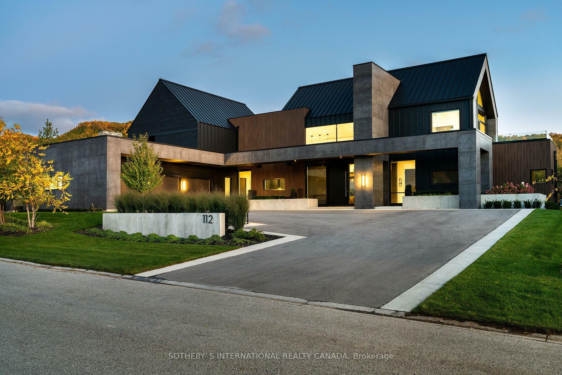 Property Photo: 112 Stone Zack Lane ON N0H 1J0