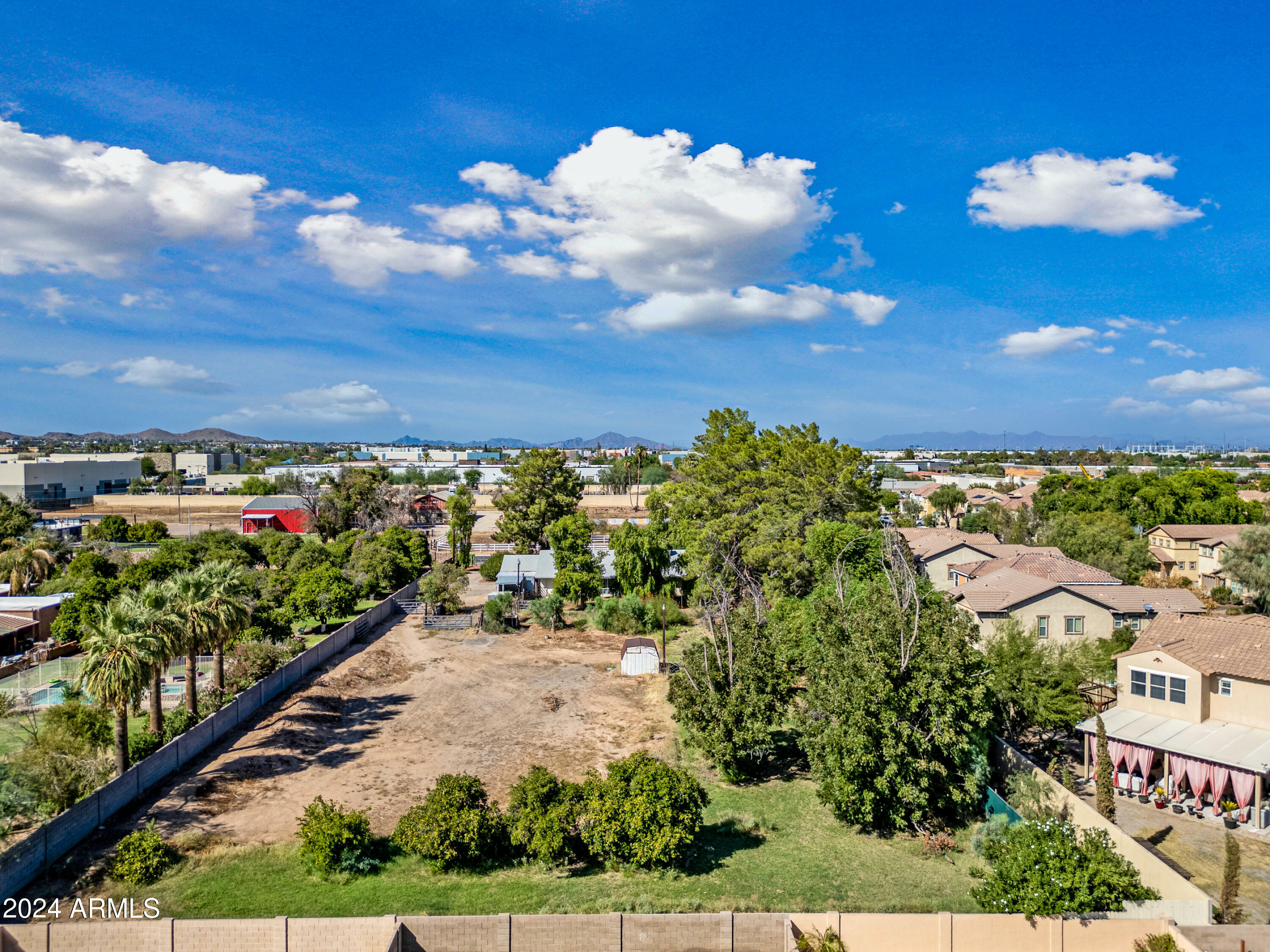 Property Photo:  1245 W Caroline Lane  AZ 85284 