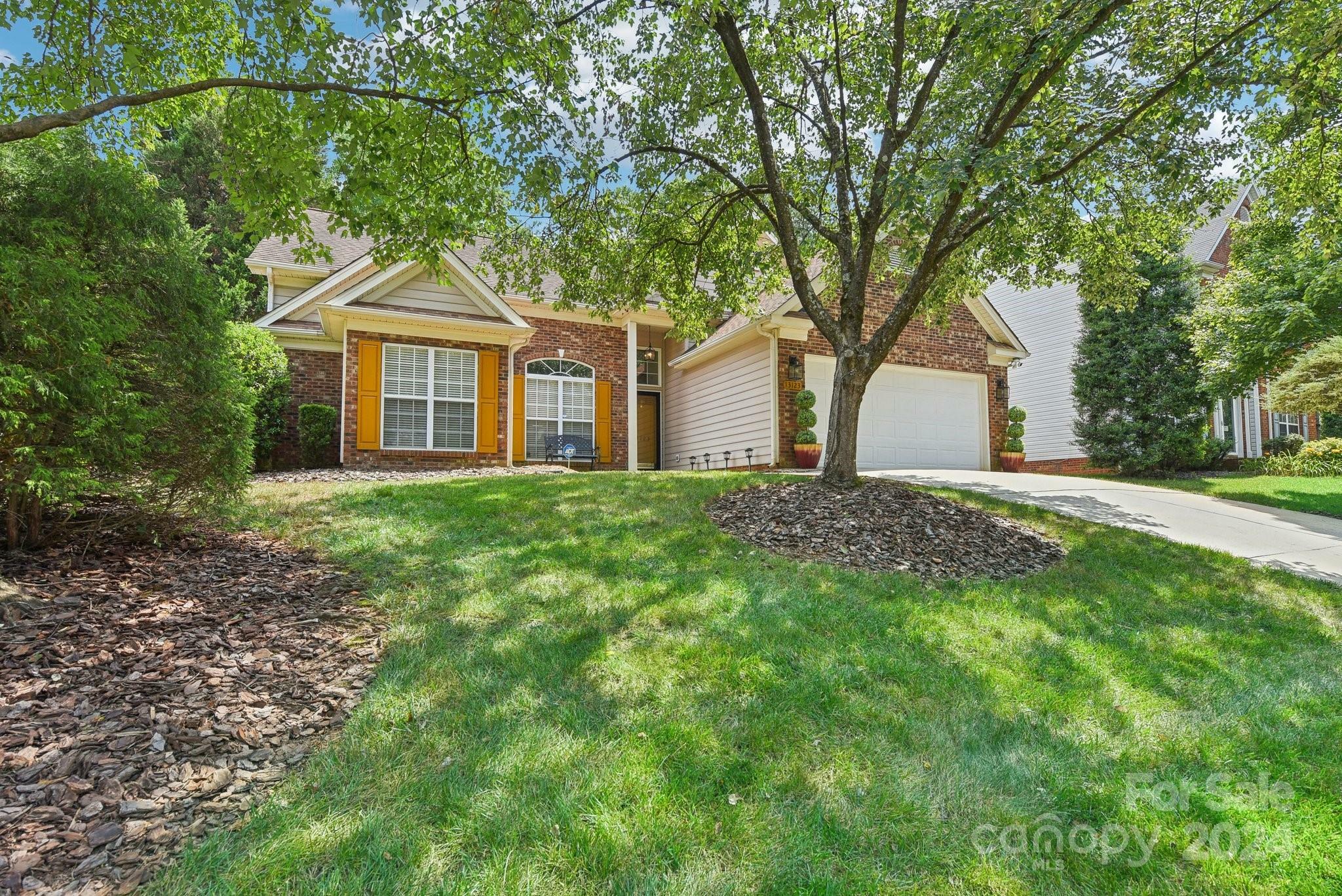 13123 Asheford Woods Lane  Charlotte NC 28278 photo