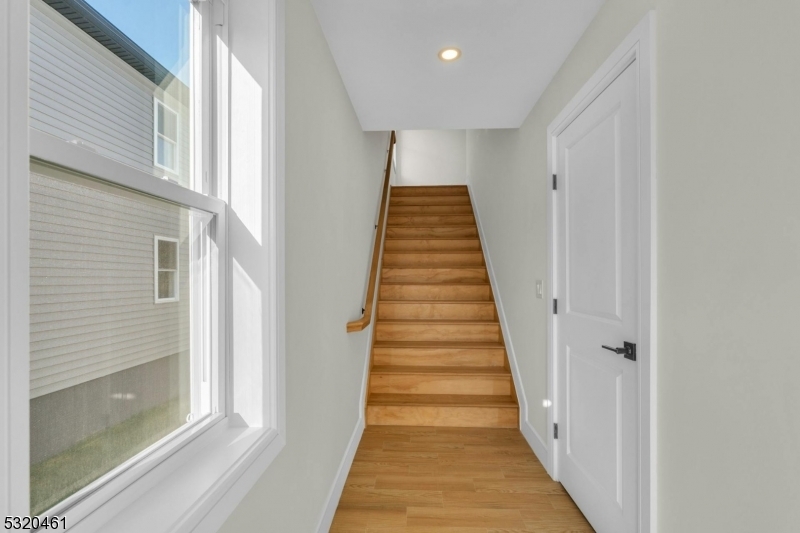 Property Photo:  308 Anderson St 2  NJ 07601 