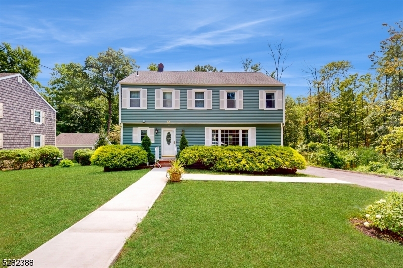 Property Photo:  34 Sand Hill Rd  NJ 07960 