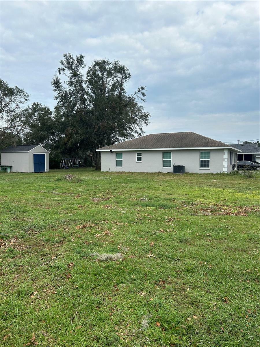 Property Photo:  720 S Morrison Avenue  FL 33841 