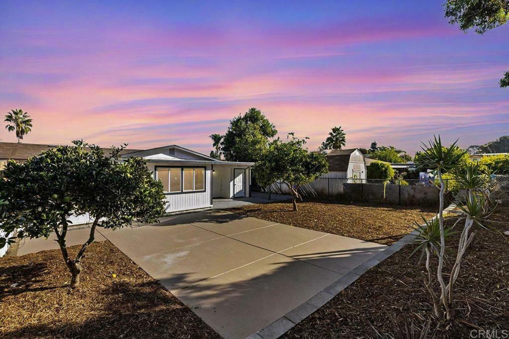 Property Photo:  4657 La Mirada Dr  CA 92057 