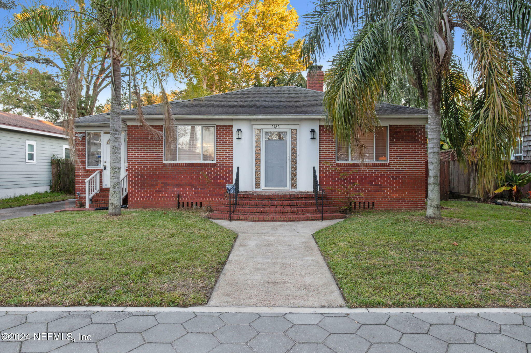 Property Photo:  2122 Gilmore Street  FL 32204 