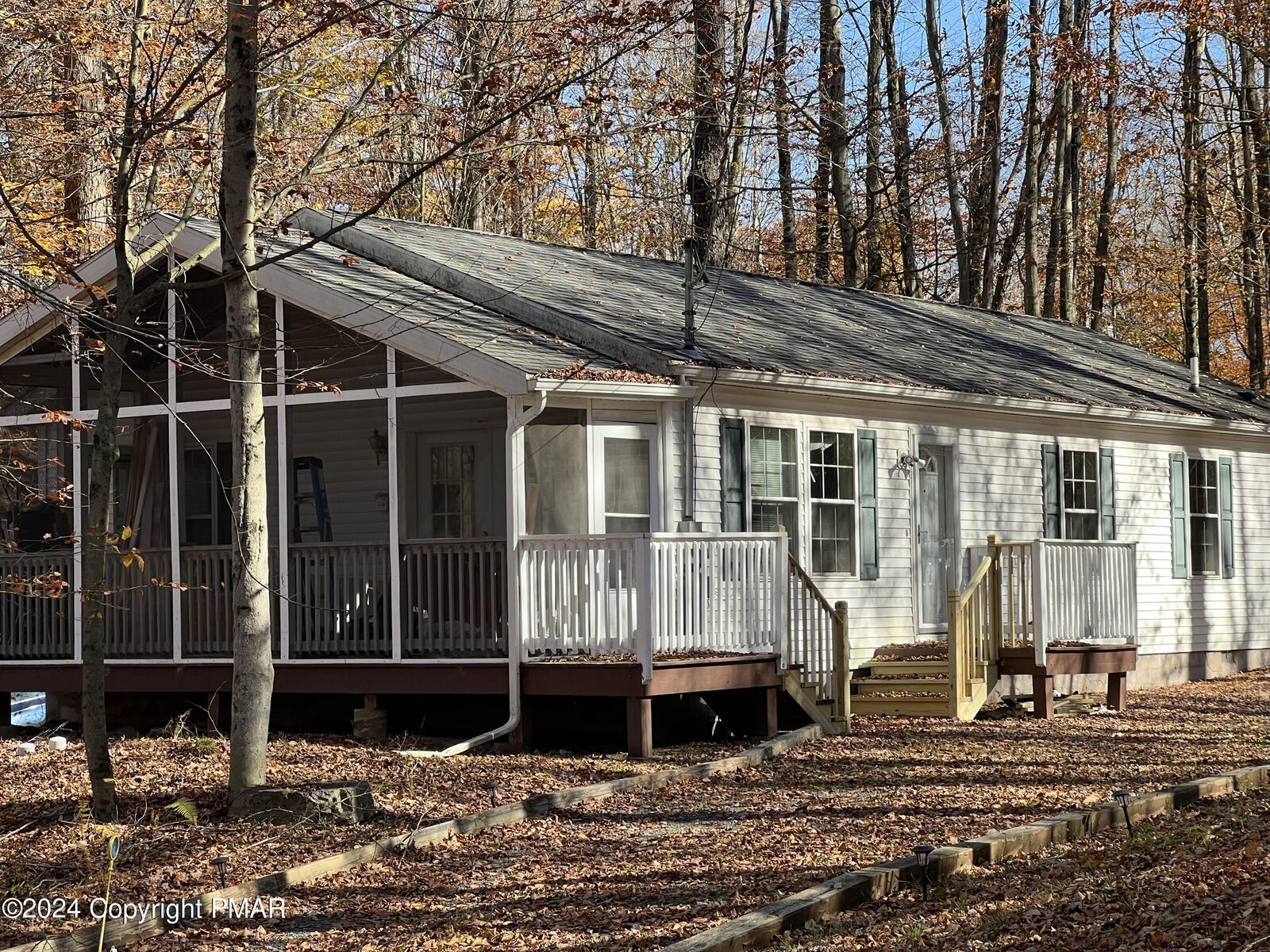 Property Photo: 227 Muskwink Drive PA 18347