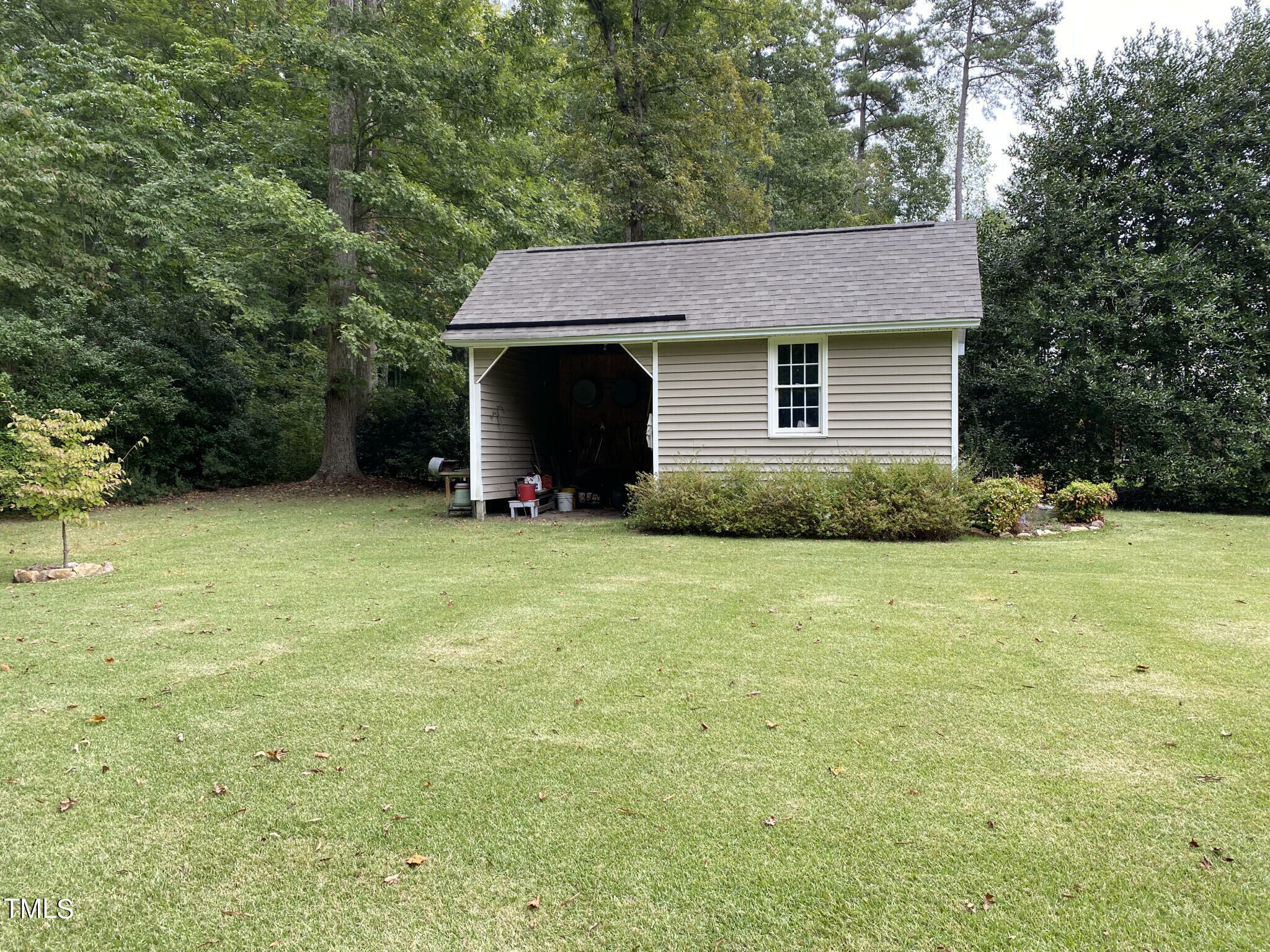 Property Photo:  936 Elbridge Drive  NC 27603 