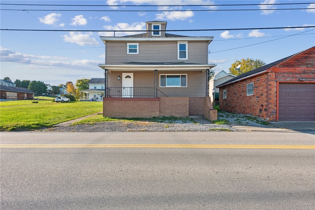 Property Photo: 310 S Diamond St PA 15666