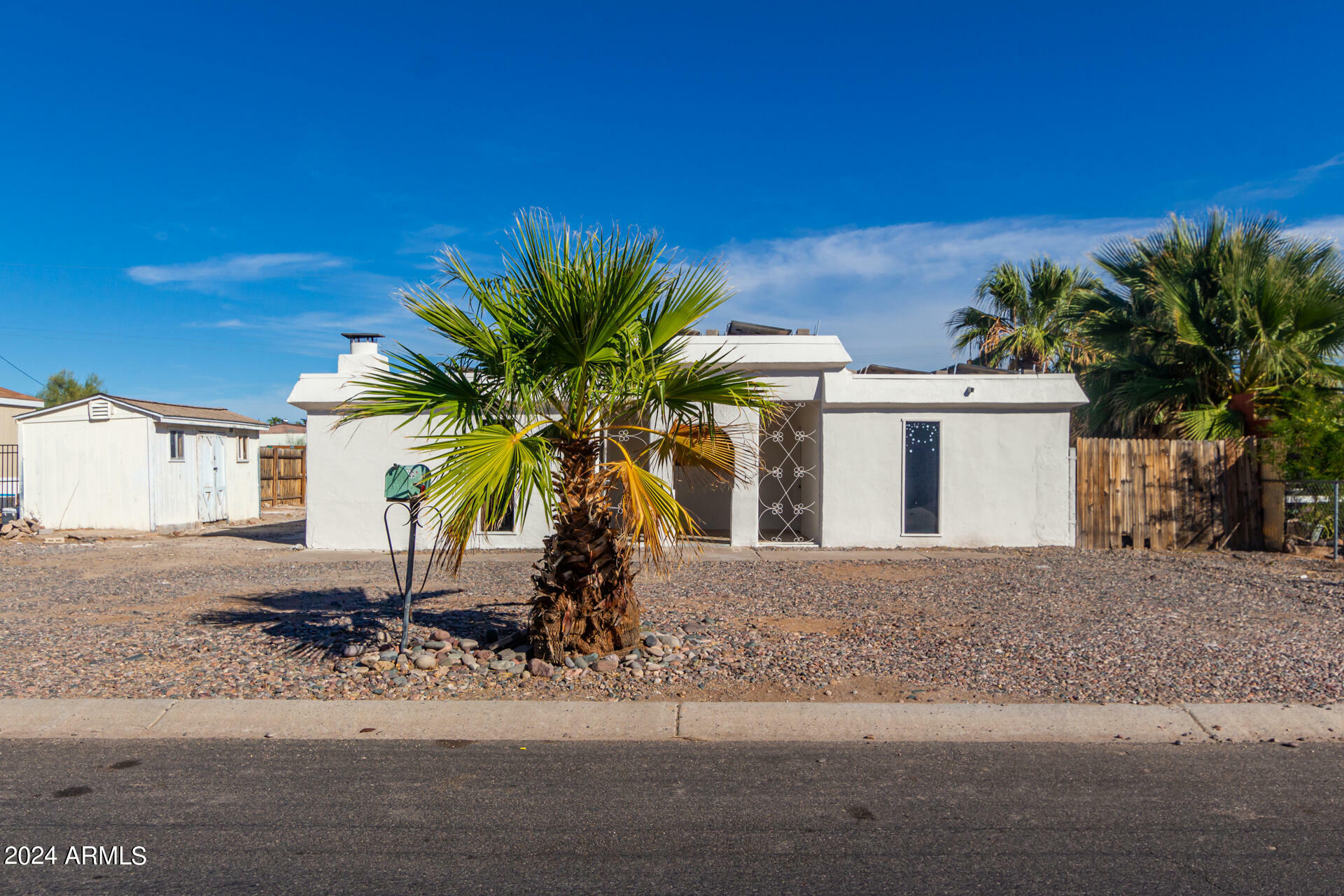 Property Photo:  319 S 84th Way  AZ 85208 